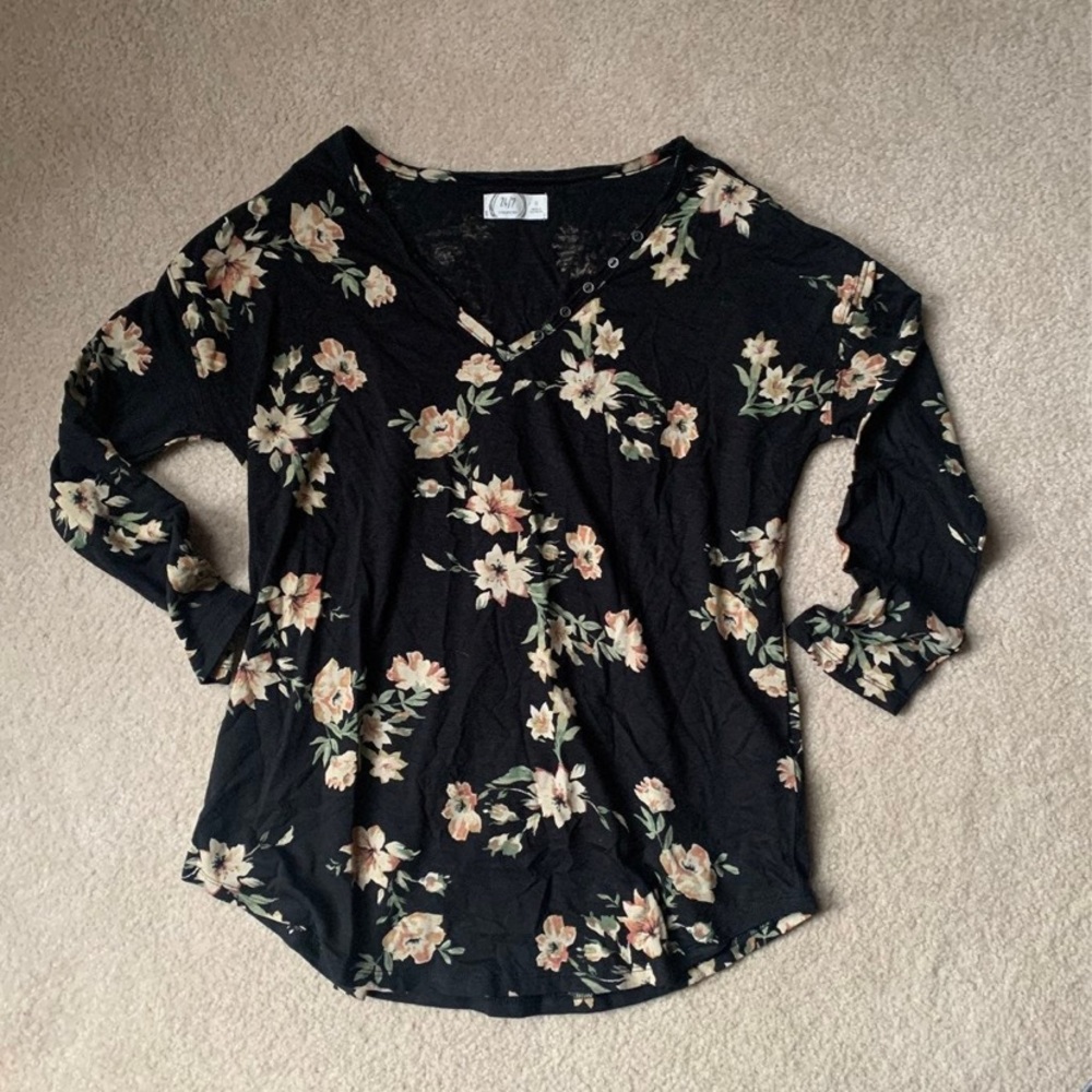 Floral top